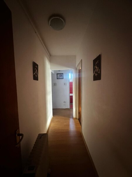 Drumul Taberei, Str. Pestera Scarisoara vis-a-vis de Colegiul Elena Cuza.